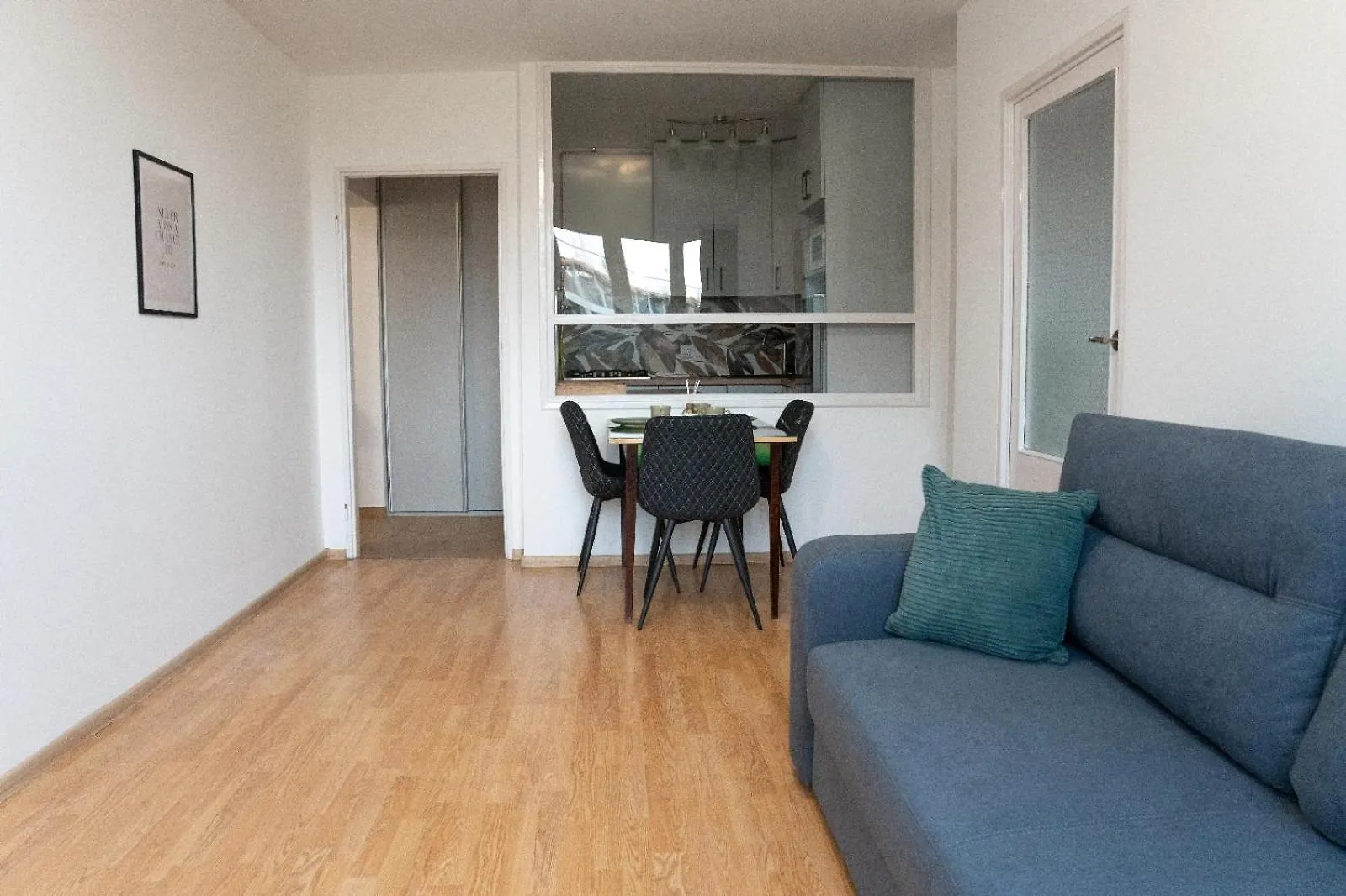 Mound Apartment Wrocław